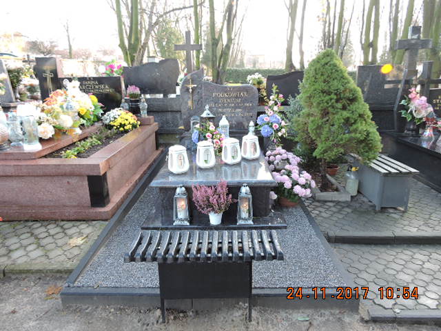 Ireneusz Podkowiak 1983 Rawa Mazowiecka - Grobonet - Wyszukiwarka osób pochowanych