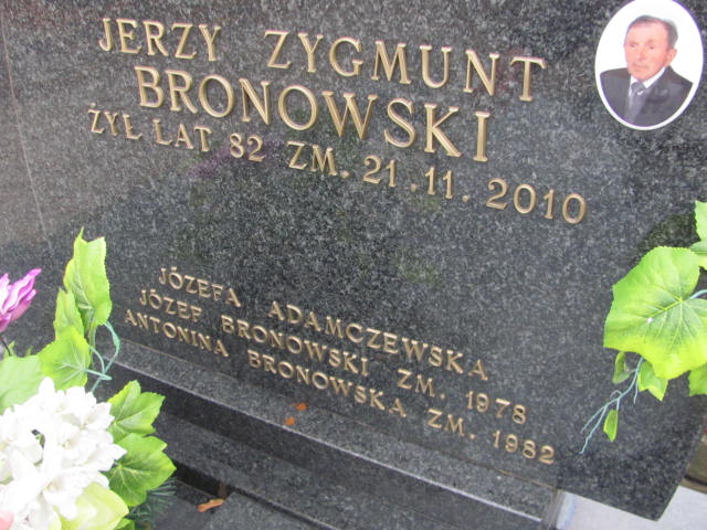 Jerzy Zygmunt Bronowski 1928 Rawa Mazowiecka - Grobonet - Wyszukiwarka osób pochowanych